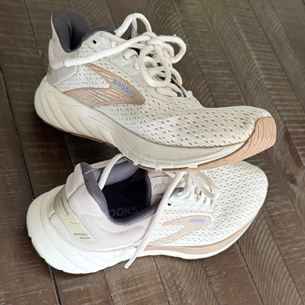 Brooks Cream and Tan Athletic Shoes - Picture 4 of 4